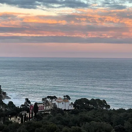 Seahomes Vacations, La Casa Blue Mediterranean Lifestyle Blanes Exterior foto
